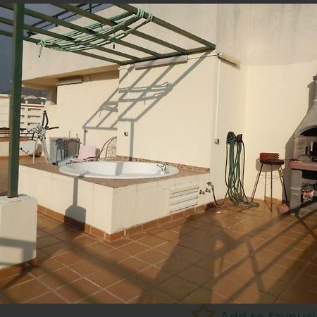 Atico 3 Habitaciones Benalmadena Costa Con Jacuzzi Y Barbacoa Privado Bagian luar foto